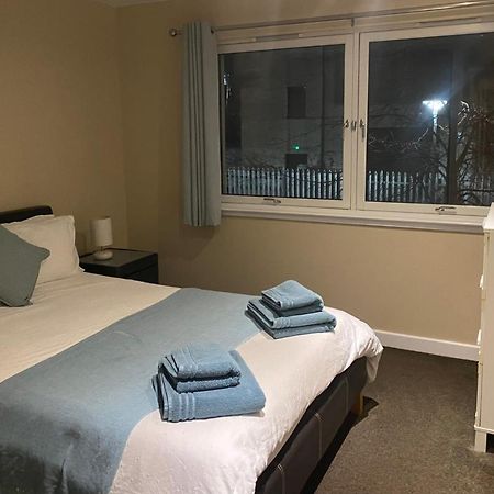 City Centre 2 Bedroom Apartment, Secure Parking. Γλασκώβη Εξωτερικό φωτογραφία