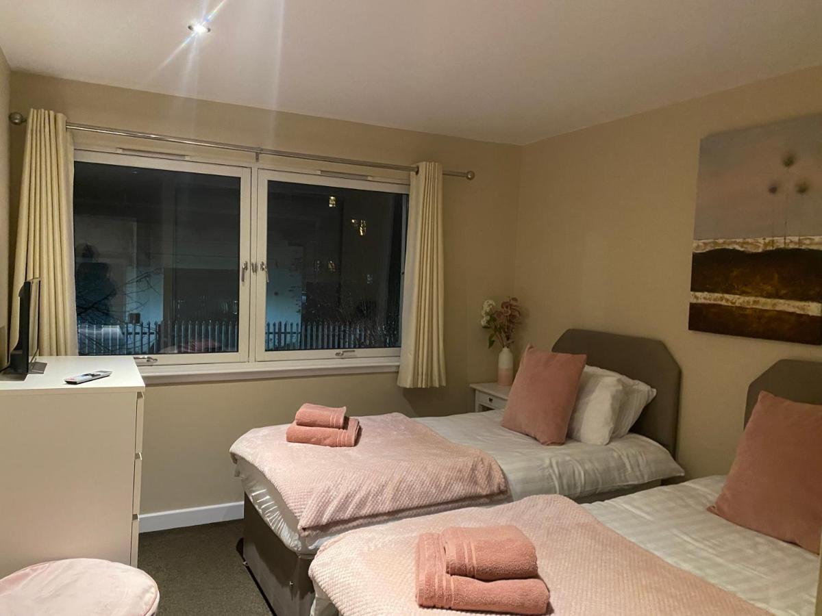 City Centre 2 Bedroom Apartment, Secure Parking. Γλασκώβη Εξωτερικό φωτογραφία
